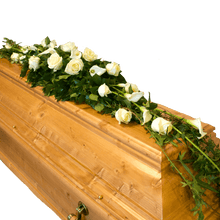 Laden Sie das Bild in den Galerie-Viewer, Sargband mit Calla "Unendliche Dankbarkeit"
